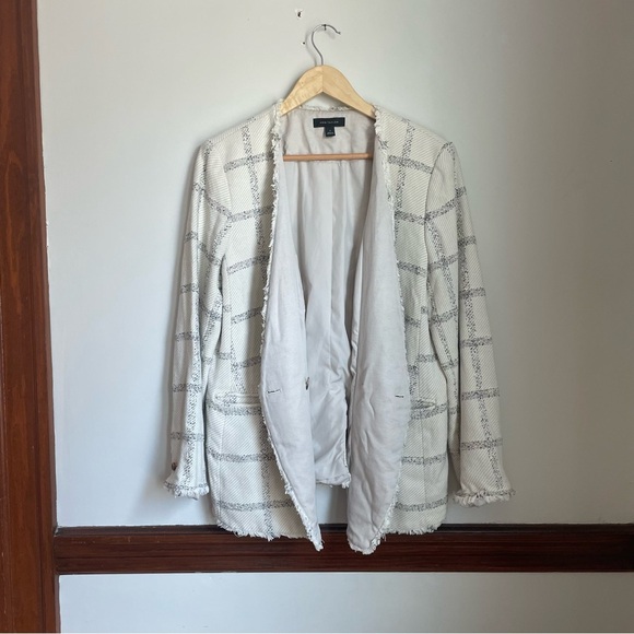 Ann Taylor White and Gray Blazer with Contemporary Spring Tweed Feel sz 14 - Picture 6 of 9